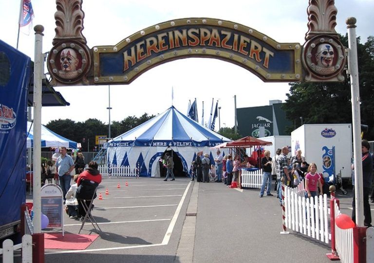 Eingang Jahrmarkt